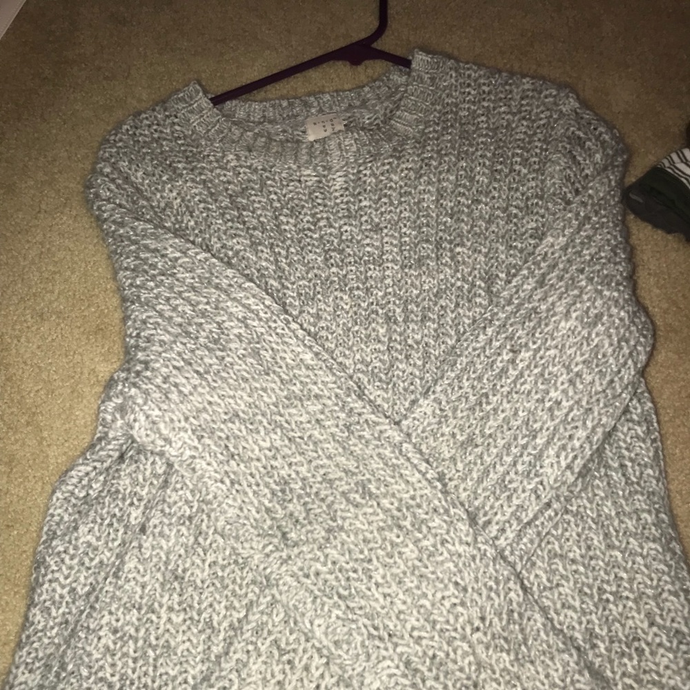grey sweater